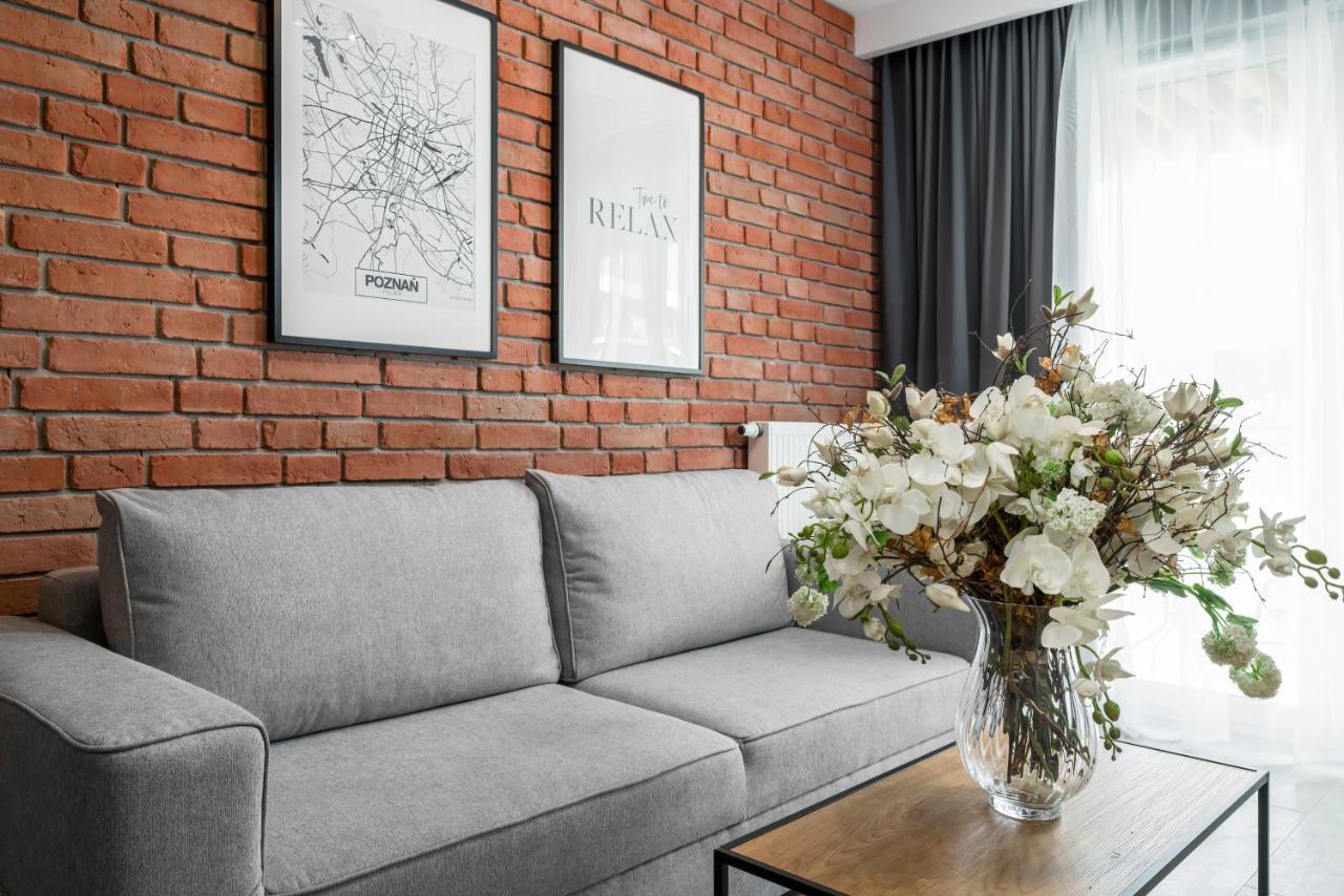Premium Apartments Poznan Airport By Noclegi Renters Exteriör bild