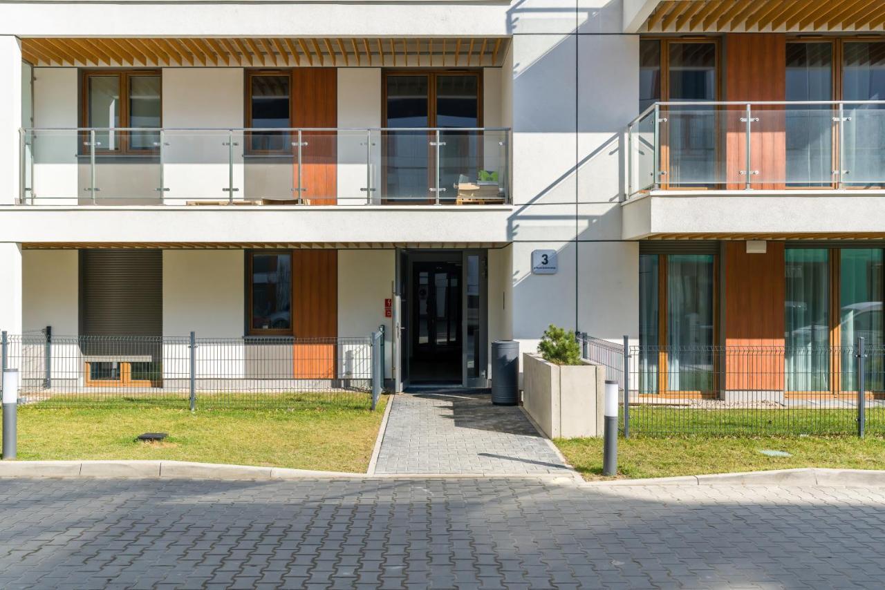 Premium Apartments Poznan Airport By Noclegi Renters Exteriör bild