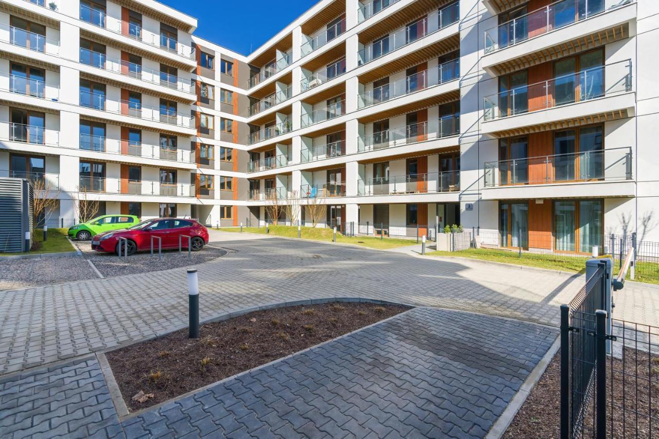 Premium Apartments Poznan Airport By Noclegi Renters Exteriör bild