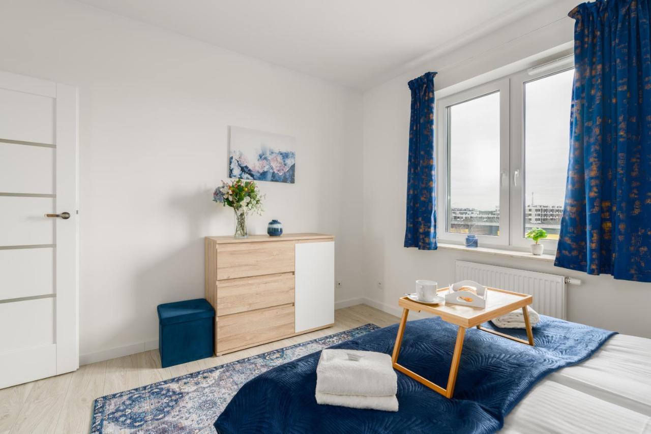 Premium Apartments Poznan Airport By Noclegi Renters Exteriör bild